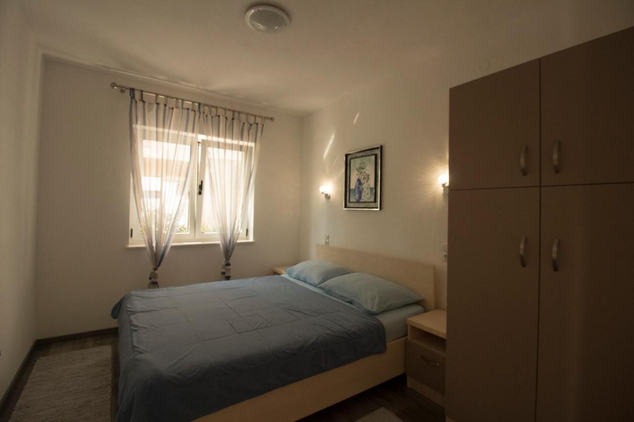 Apartmani Ana Juricev Vodice Eksteriør billede
