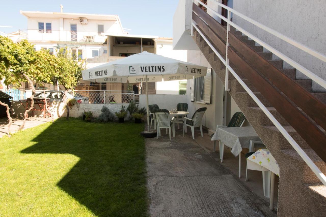 Apartmani Ana Juricev Vodice Eksteriør billede