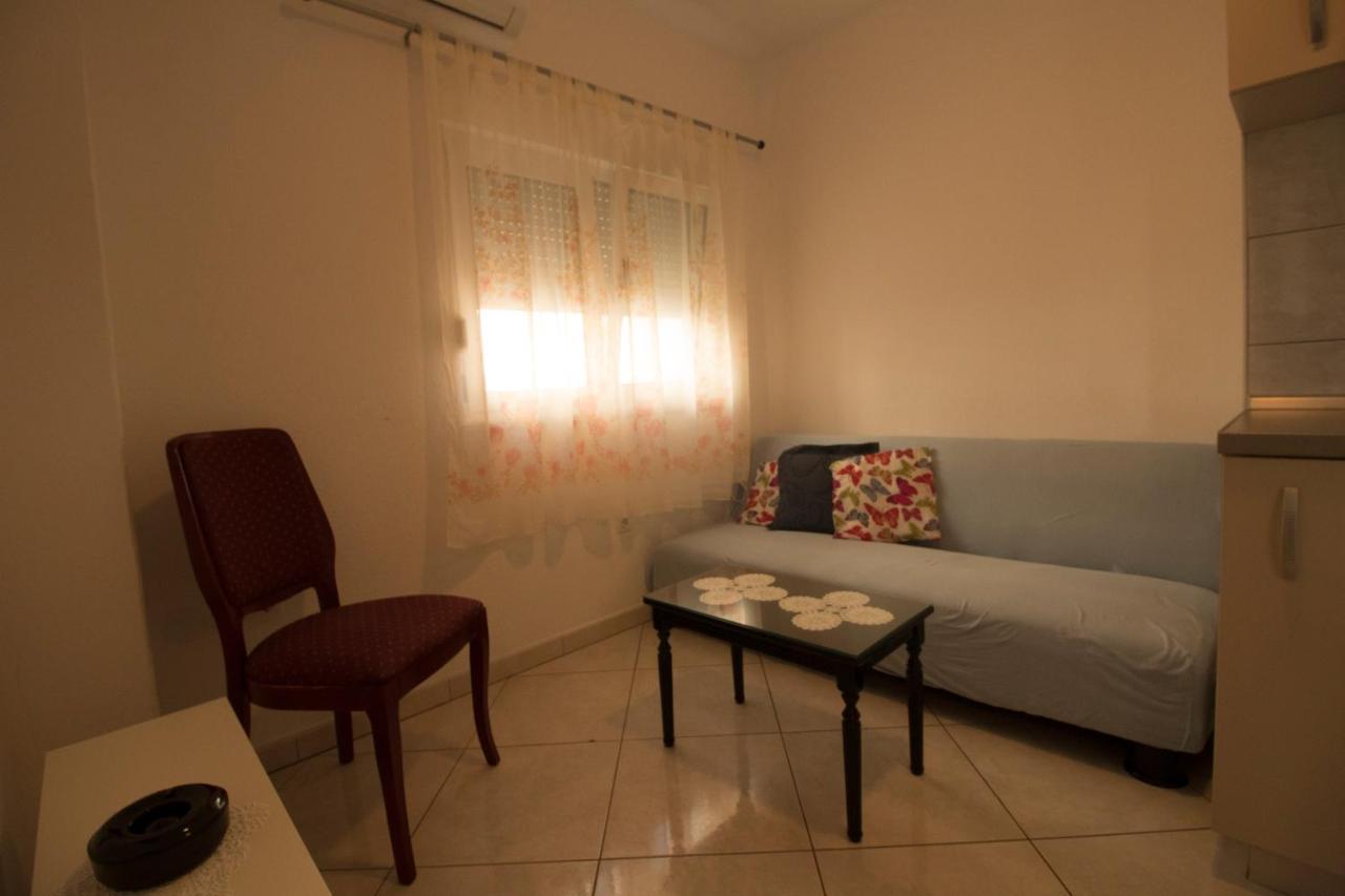 Apartmani Ana Juricev Vodice Eksteriør billede