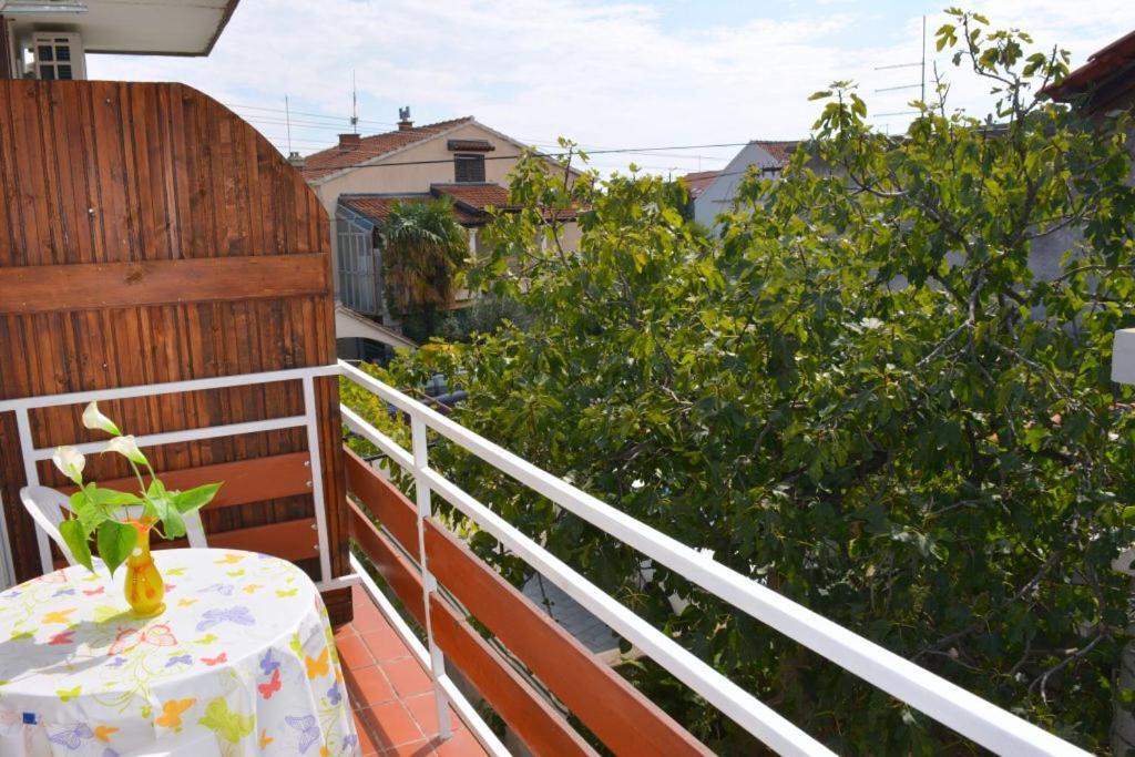 Apartmani Ana Juricev Vodice Eksteriør billede