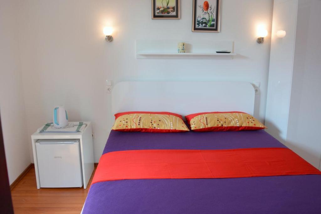 Apartmani Ana Juricev Vodice Eksteriør billede