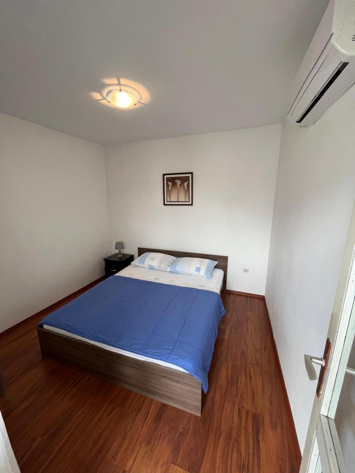 Apartmani Ana Juricev Vodice Eksteriør billede