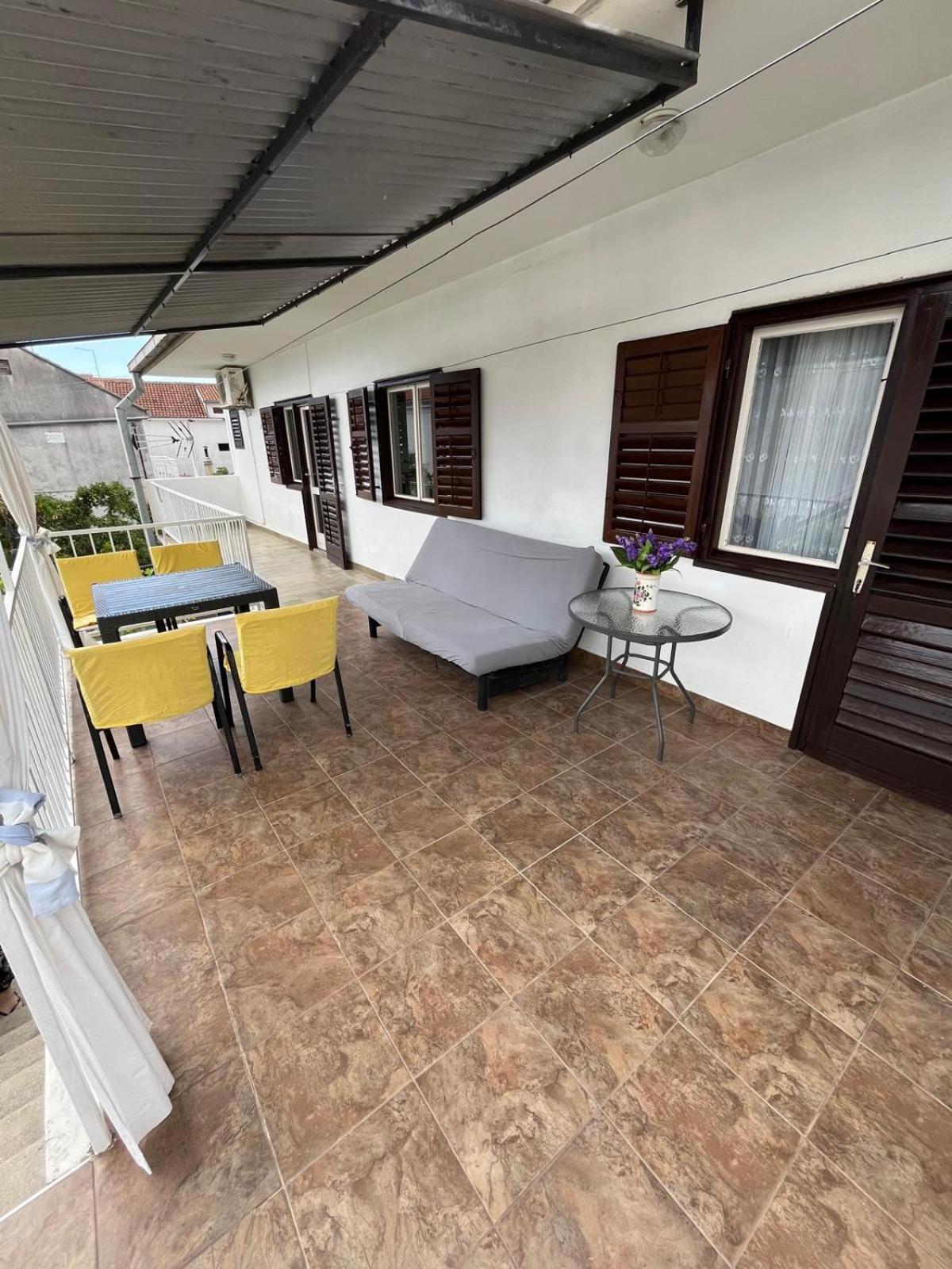 Apartmani Ana Juricev Vodice Eksteriør billede