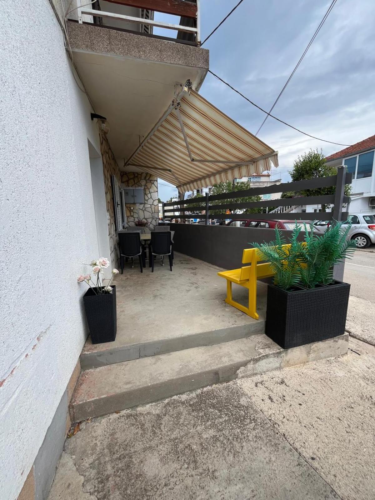 Apartmani Ana Juricev Vodice Eksteriør billede