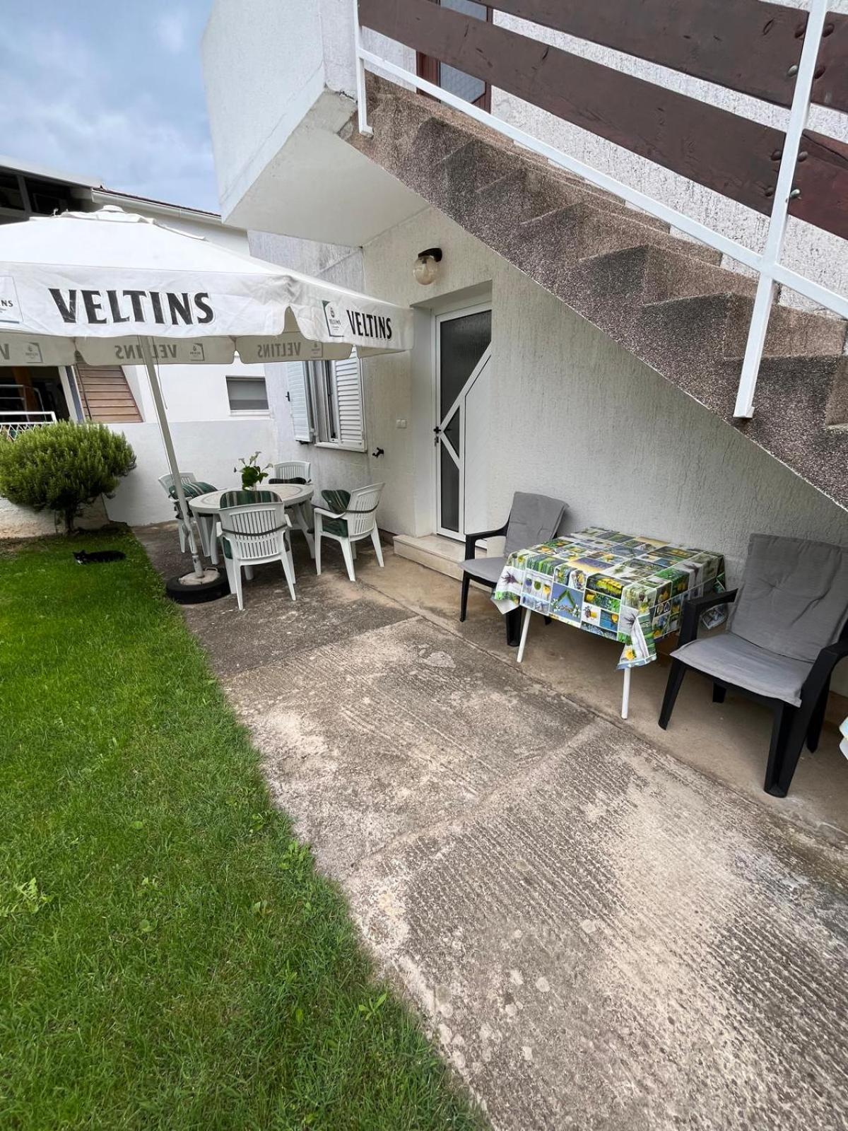 Apartmani Ana Juricev Vodice Eksteriør billede